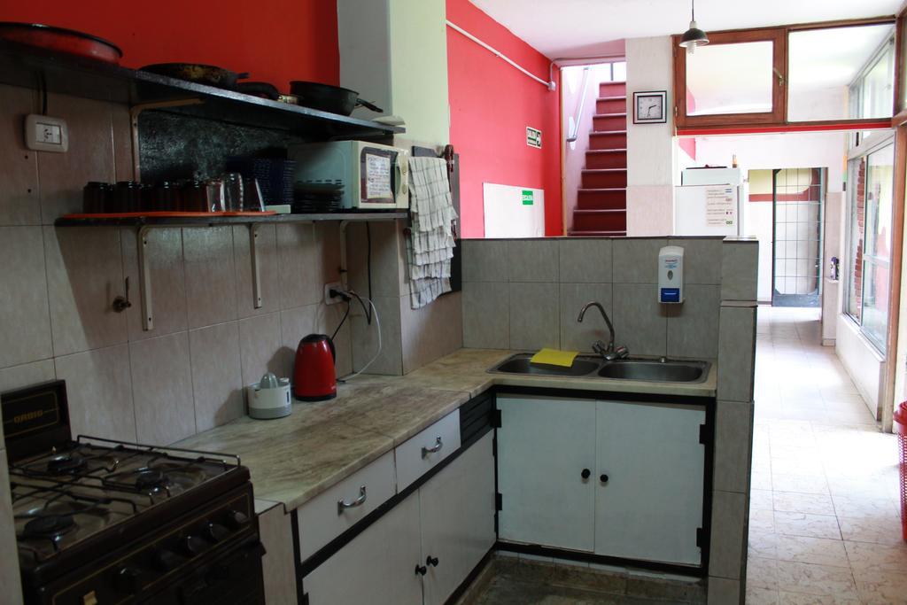 La Lechuza Hostel โรซาริโอ ภายนอก รูปภาพ