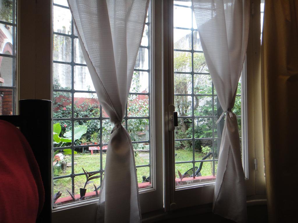 La Lechuza Hostel โรซาริโอ ภายนอก รูปภาพ