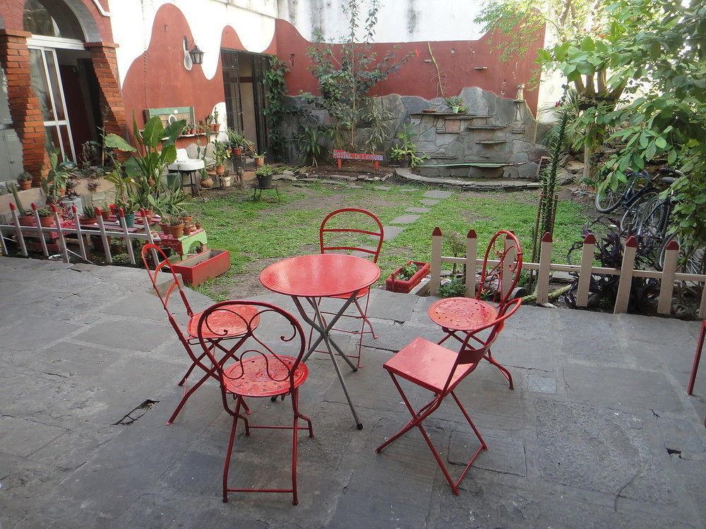 La Lechuza Hostel โรซาริโอ ภายนอก รูปภาพ