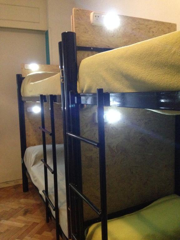 La Lechuza Hostel โรซาริโอ ภายนอก รูปภาพ
